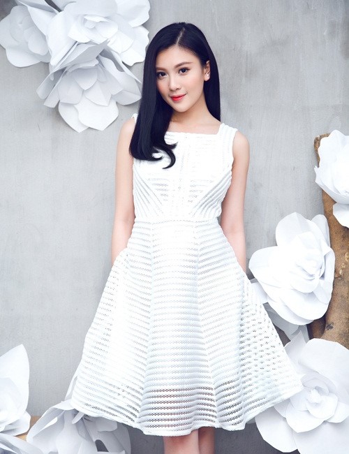 Tuyển chọn váy Quảng Châu cực đẹp cho bạn gái công sở